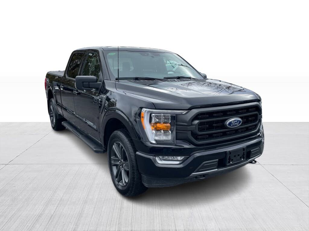 Ford F-150 XLT SuperCrew 4WD 2023