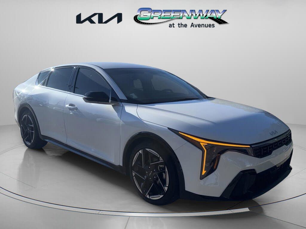 2025 Kia K4 GT-Line FWD