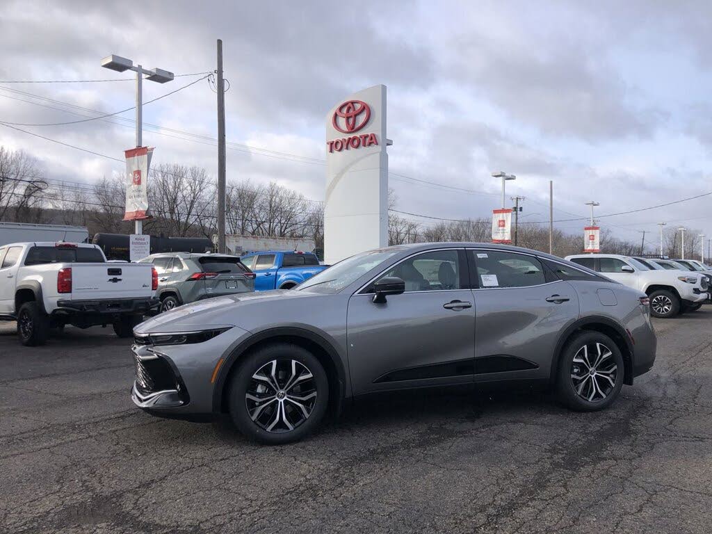 2026 Toyota Crown XLE AWD