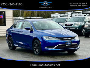 Chrysler 200 Limited Sedan FWD