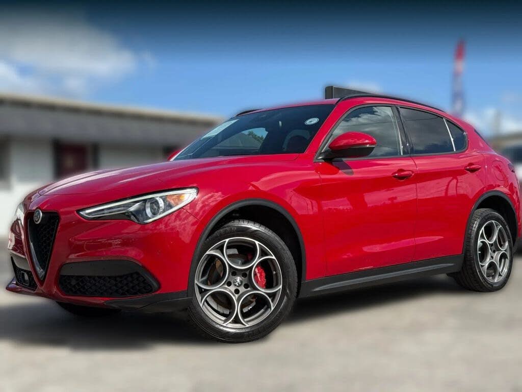 2022 Alfa Romeo Stelvio Veloce AWD