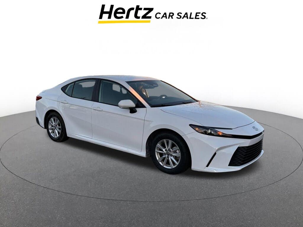 2025 Toyota Camry LE FWD
