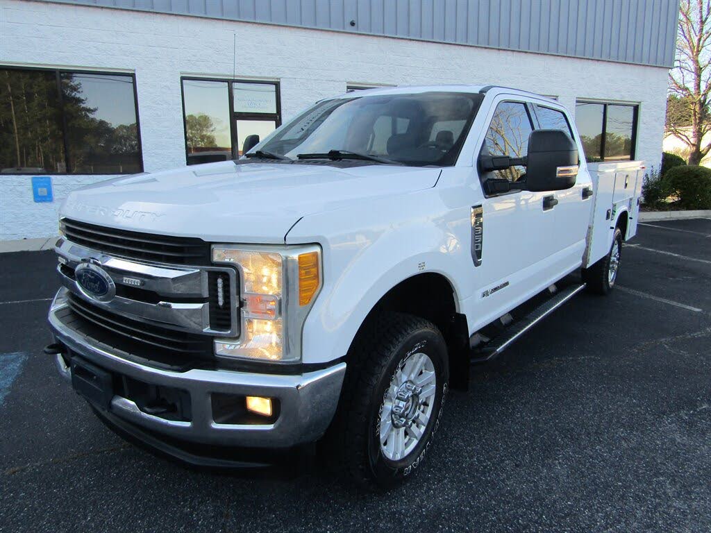 2017 Ford F-350 Super Duty XLT Crew Cab 4WD
