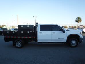 GMC Sierra 3500HD Chassis Pro Crew Cab 4WD