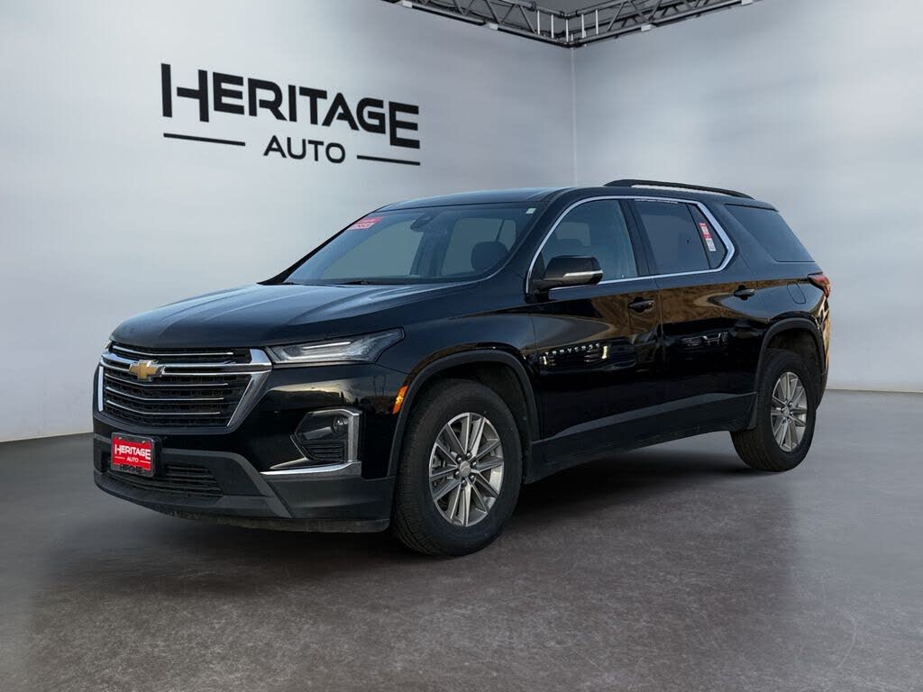 2023 Chevrolet Traverse LT Cloth AWD