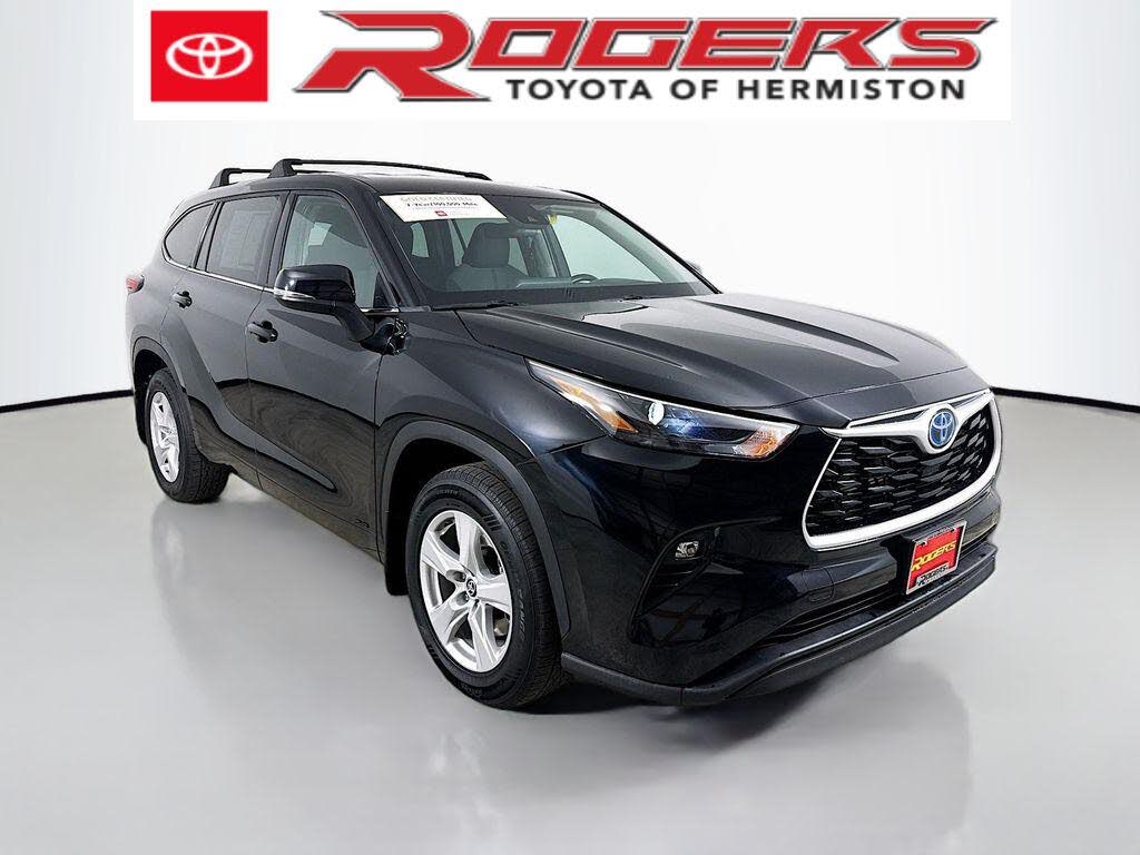 2022 Toyota Highlander Hybrid LE AWD