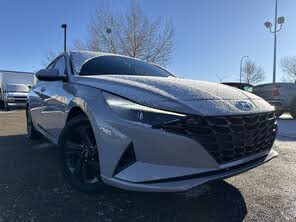 Hyundai Elantra Preferred FWD