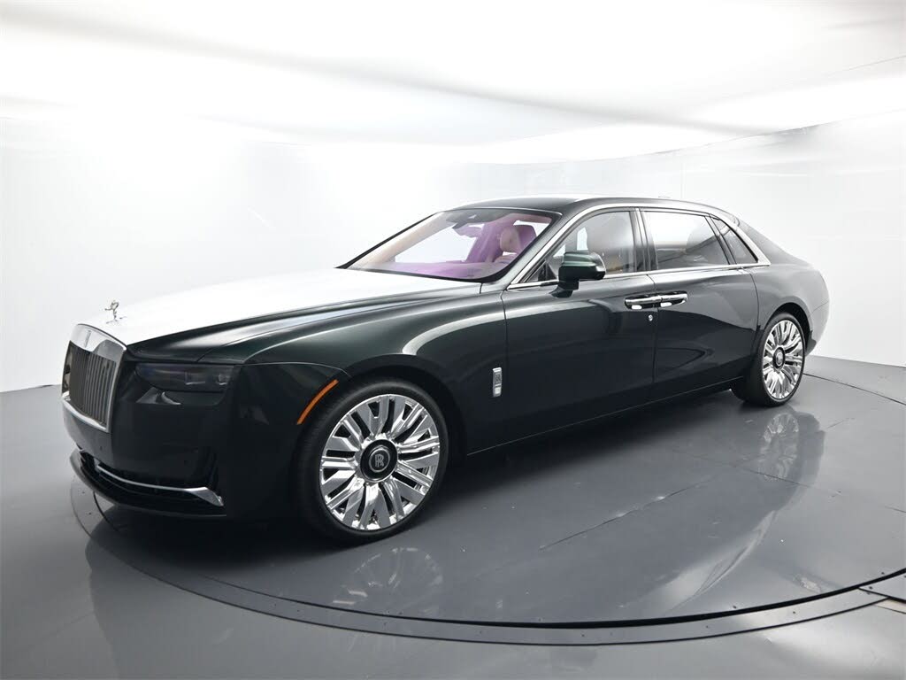 2025 Rolls-Royce Ghost EWB AWD