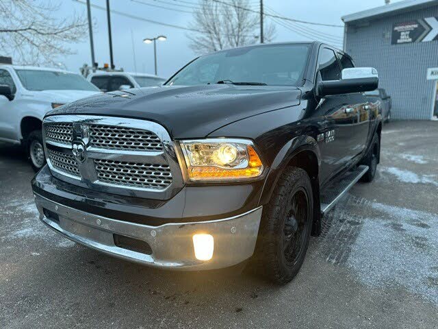 2018 RAM 1500 Laramie Crew Cab 4WD
