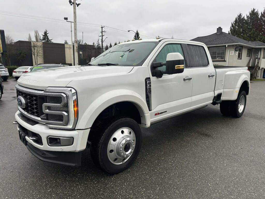 2023 Ford F-450 Super Duty Limited Crew Cab LB DRW 4WD