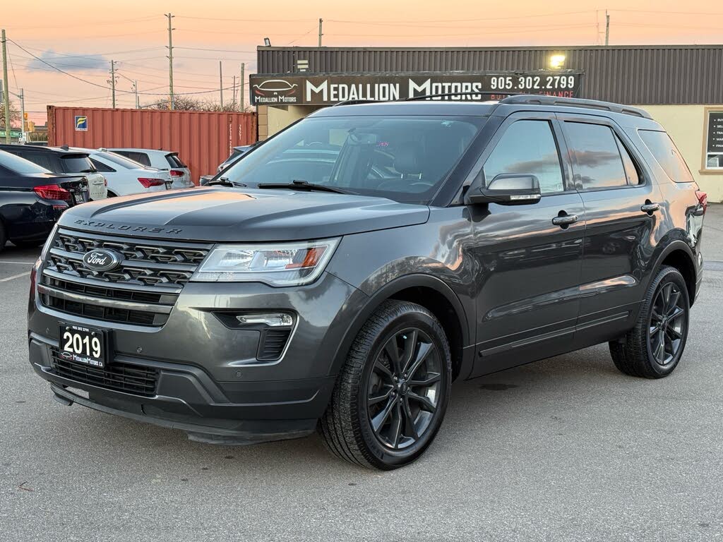 Ford Explorer XLT AWD 2019