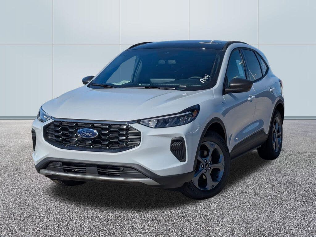 2025 Ford Escape ST-Line FWD