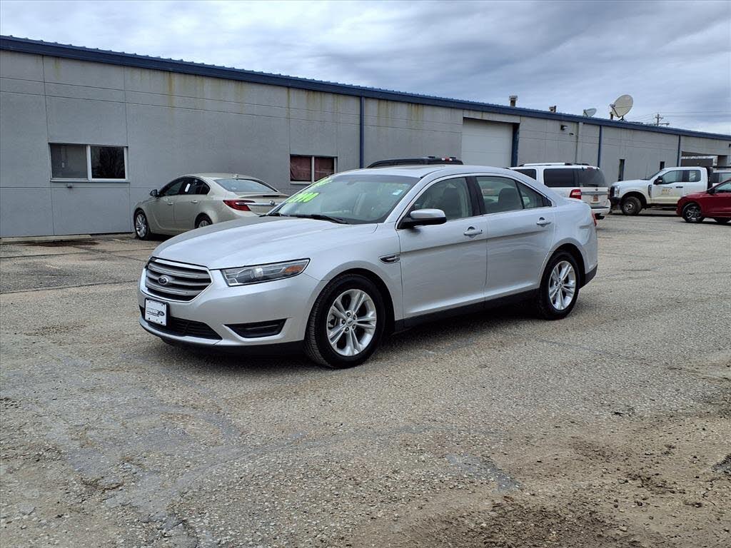 2013 Ford Taurus SEL