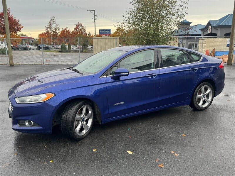 2014 Ford Fusion Hybrid SE FWD