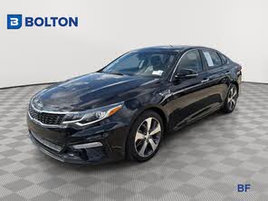 Kia Optima S FWD