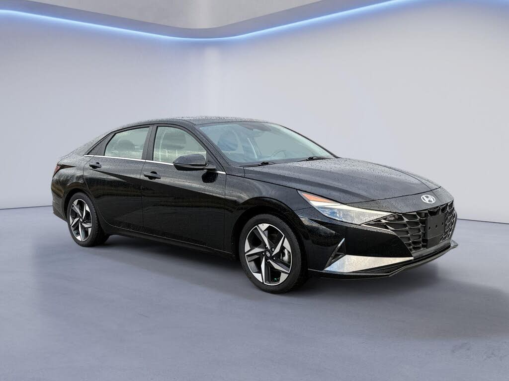 2022 Hyundai Elantra Hybrid Limited FWD