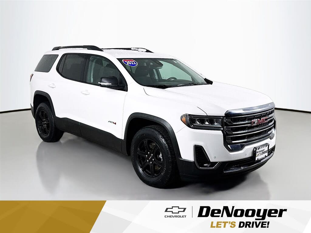 2022 GMC Acadia AT4 AWD