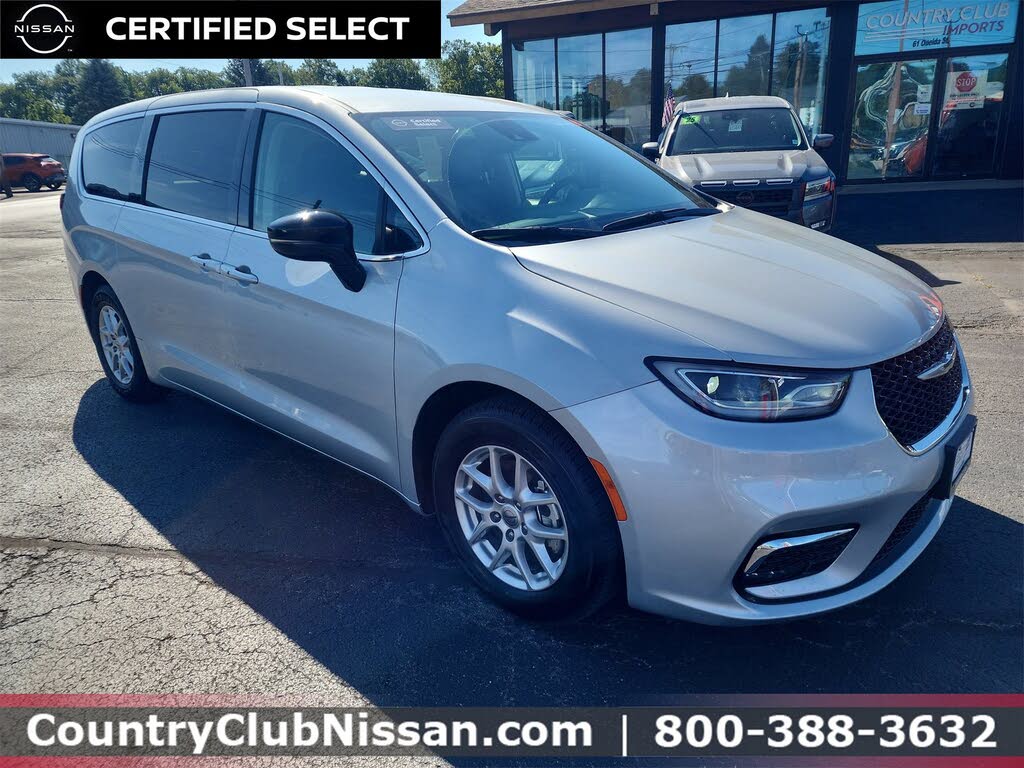 2024 Chrysler Pacifica Touring L FWD
