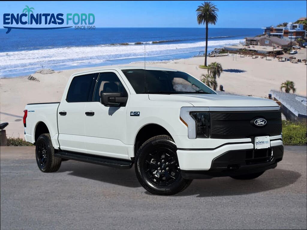 2025 Ford F-150 Lightning XLT SuperCrew AWD