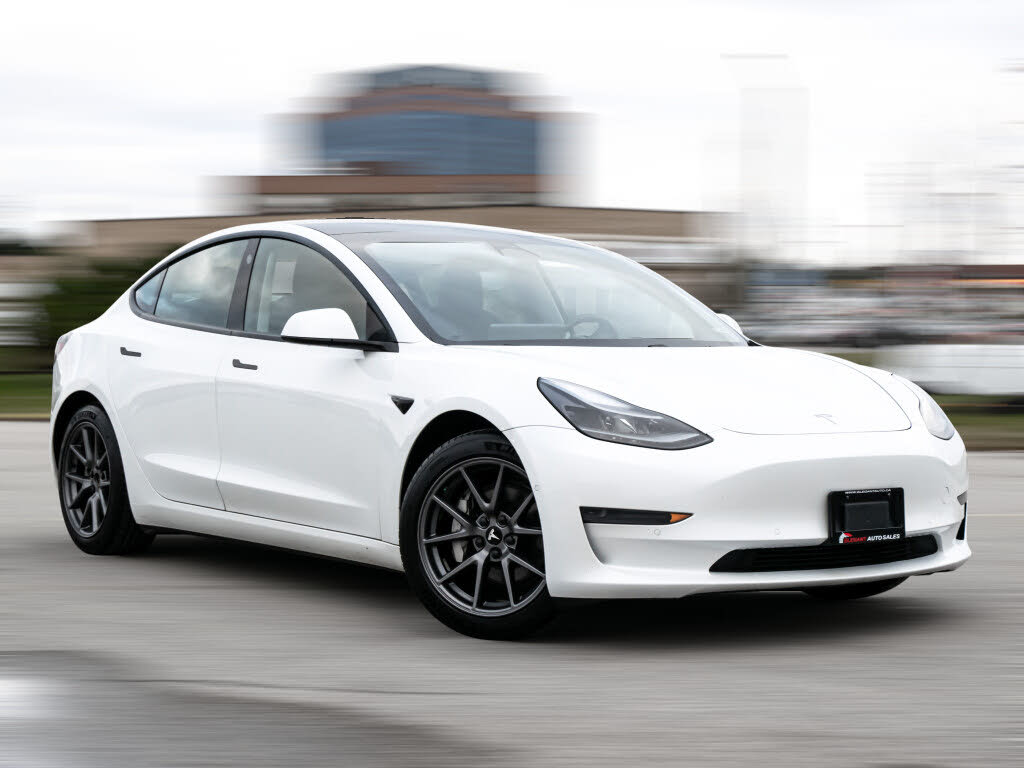 2021 Tesla Model 3 Standard Range Plus RWD