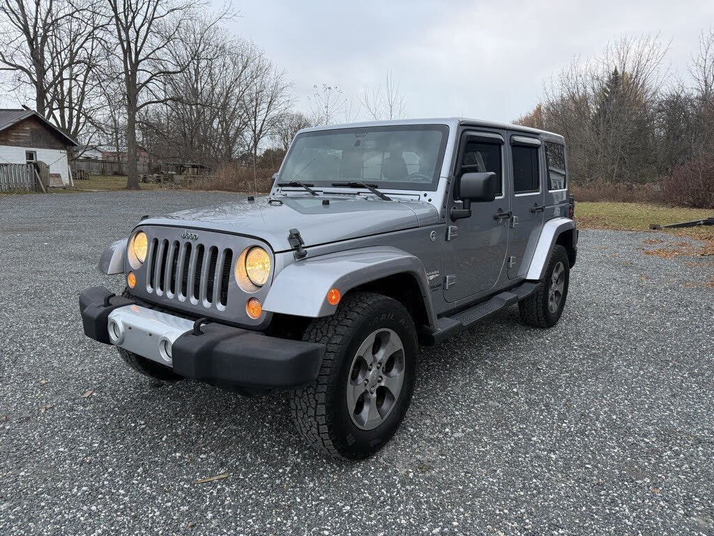 2015 Jeep Wrangler Unlimited Sahara 4WD