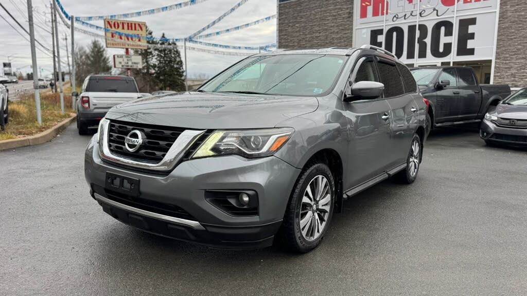 2018 Nissan Pathfinder SV 4WD