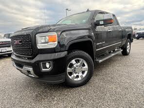 GMC Sierra 3500HD Denali Crew Cab LB DRW 4WD