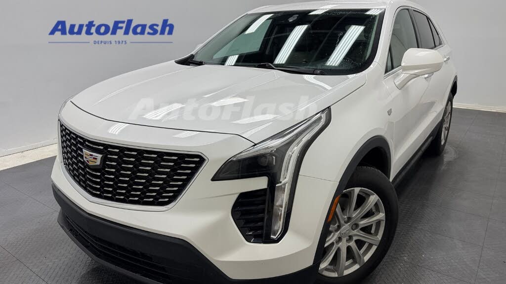 2022 Cadillac XT4 Luxury AWD