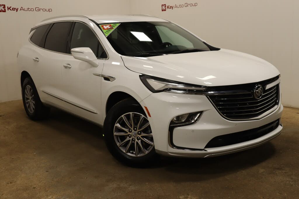 2024 Buick Enclave Essence AWD