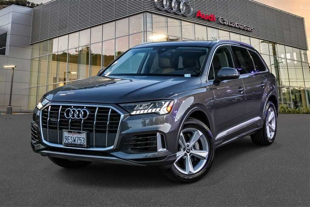 2023 Audi Q7 quattro Premium 55 TFSI