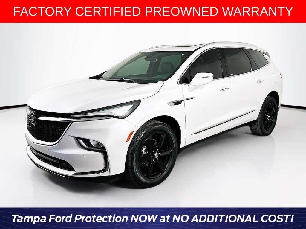 2023 Buick Enclave Essence AWD
