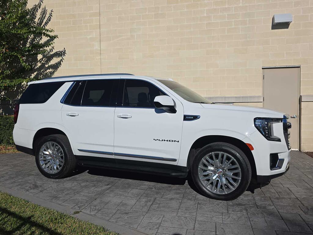 2023 GMC Yukon SLT 4WD