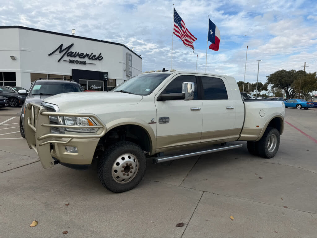 2016 RAM 3500 Laramie Longhorn Mega Cab DRW 4WD