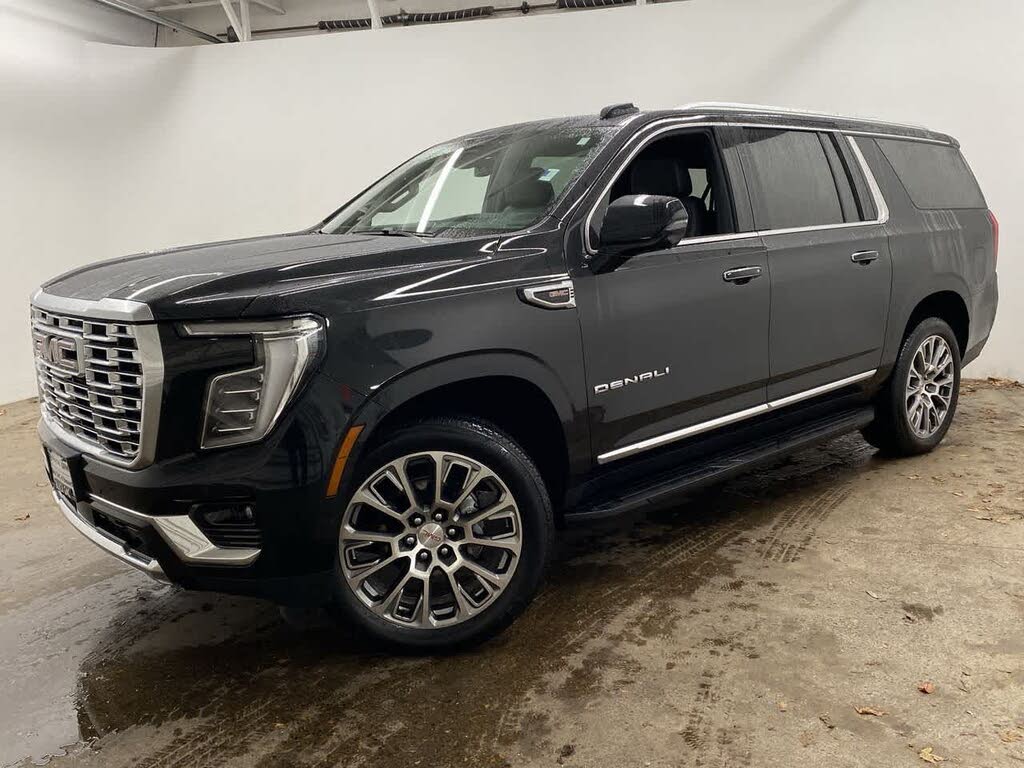 2025 GMC Yukon XL Denali 4WD