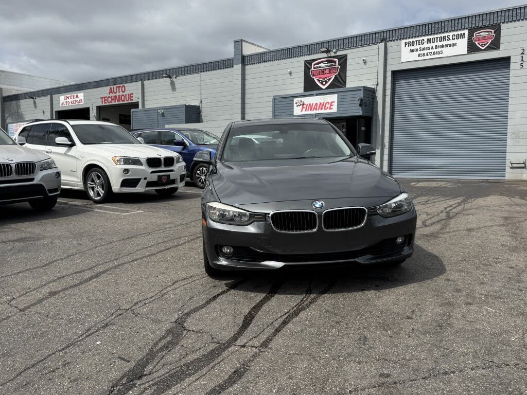 2015 BMW 3 Series 328i Sedan RWD