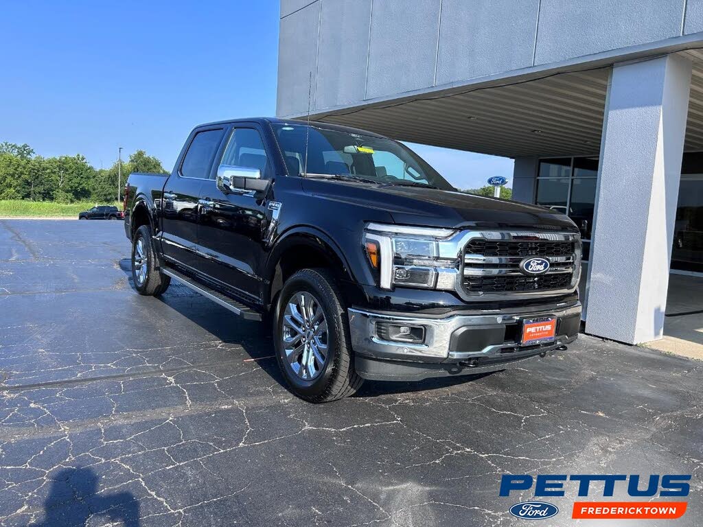 2025 Ford F-150 Lariat SuperCrew 4WD