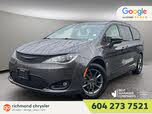 Chrysler Pacifica Hybrid Limited Red S FWD