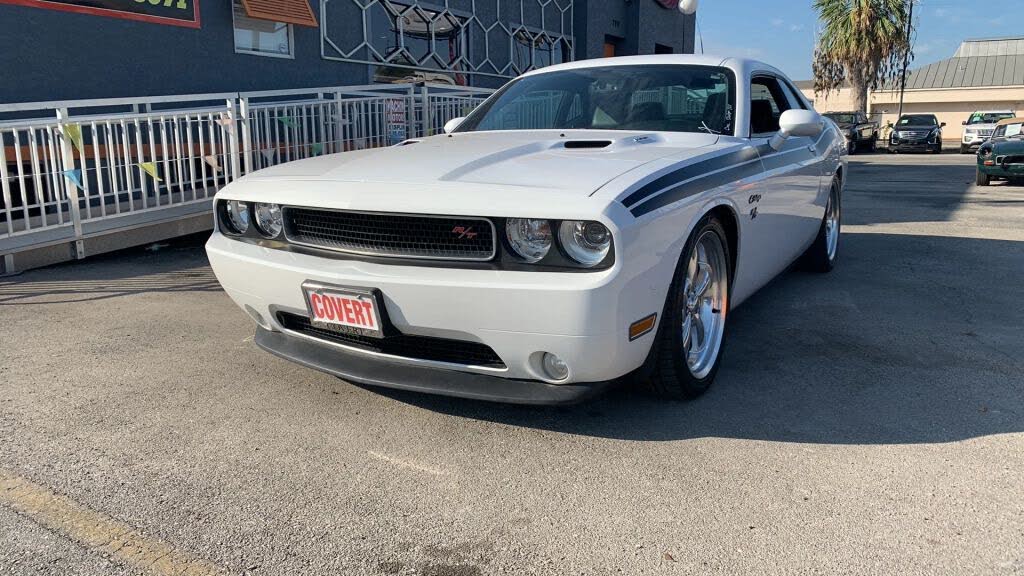 2011 Dodge Challenger R/T RWD