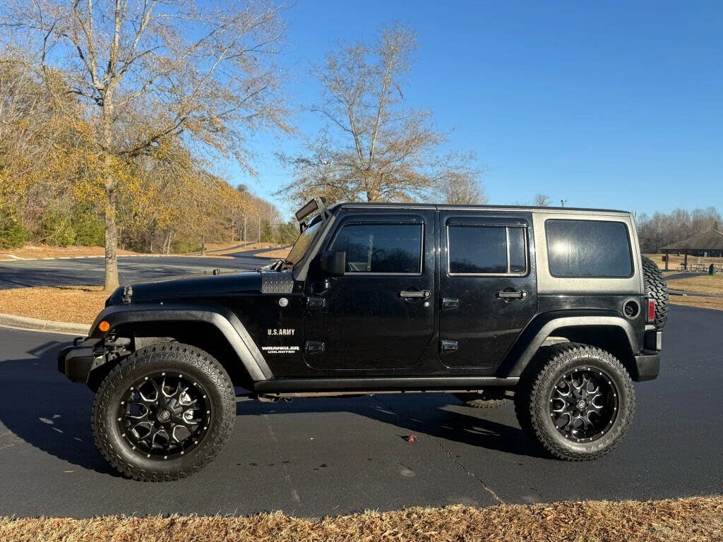 2011 Jeep Wrangler Unlimited Rubicon 4WD