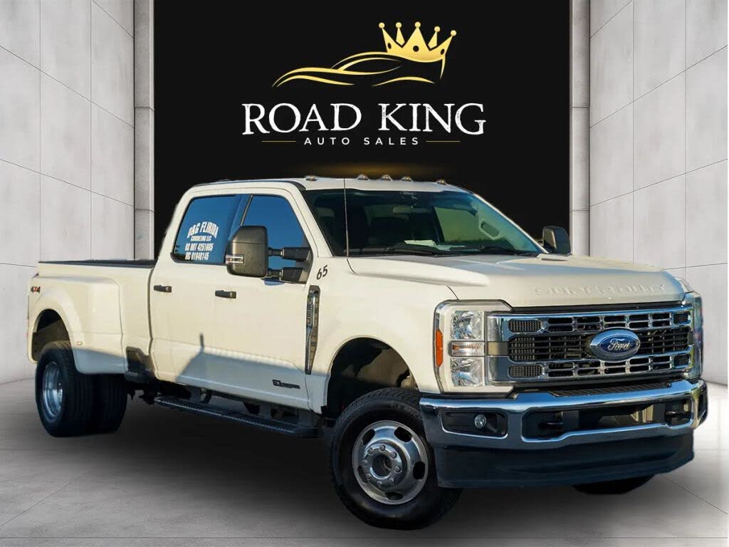 2024 Ford F-350 Super Duty XLT Crew Cab LB DRW 4WD