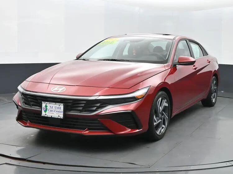 2025 Hyundai Elantra SEL Convenience FWD
