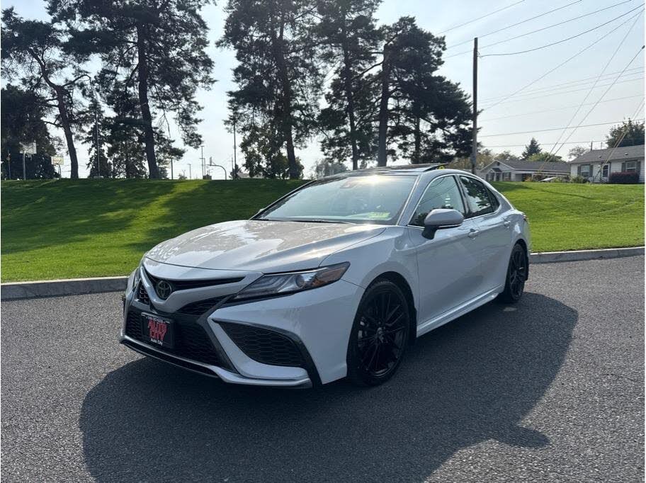 2022 Toyota Camry XSE FWD