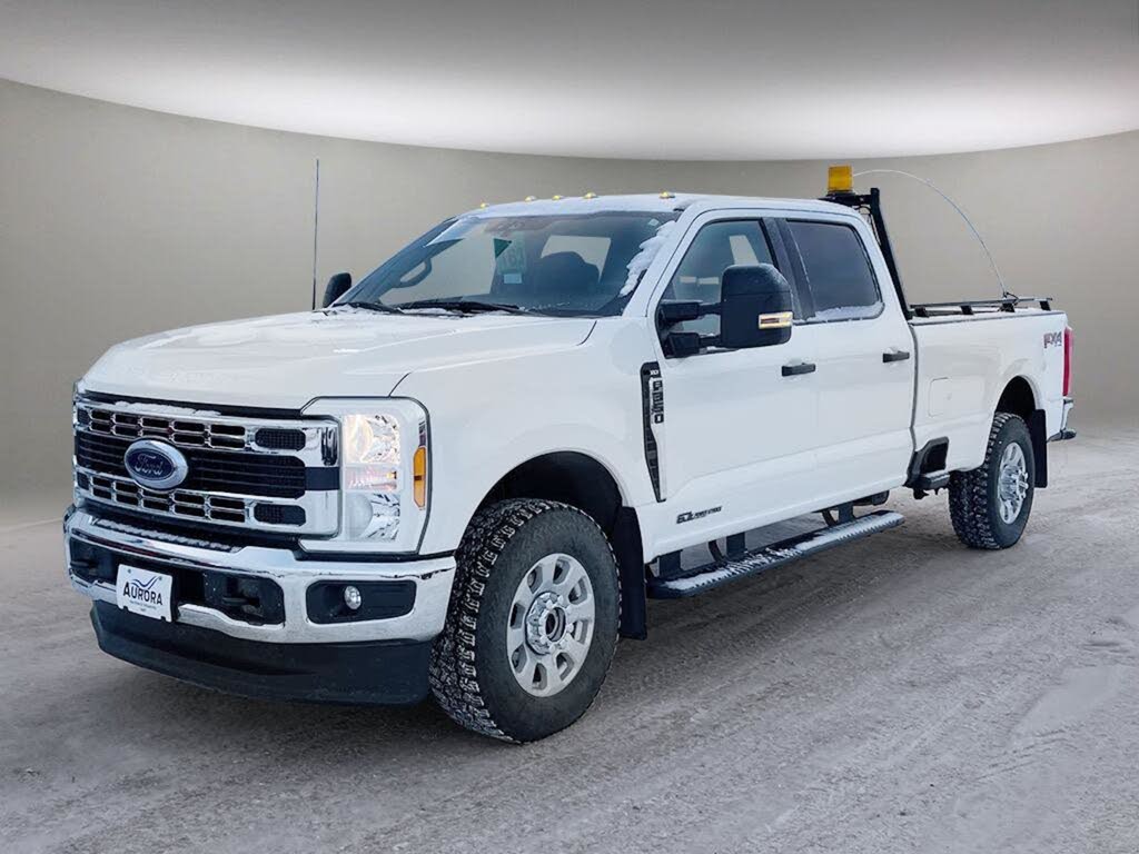 2023 Ford F-350 Super Duty XLT Crew Cab 4WD