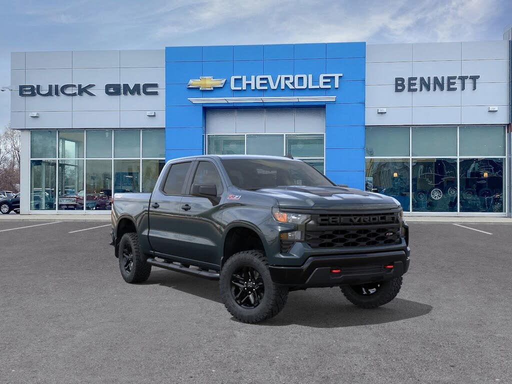 2026 Chevrolet Silverado 1500 Custom Trail Boss Crew Cab 4WD