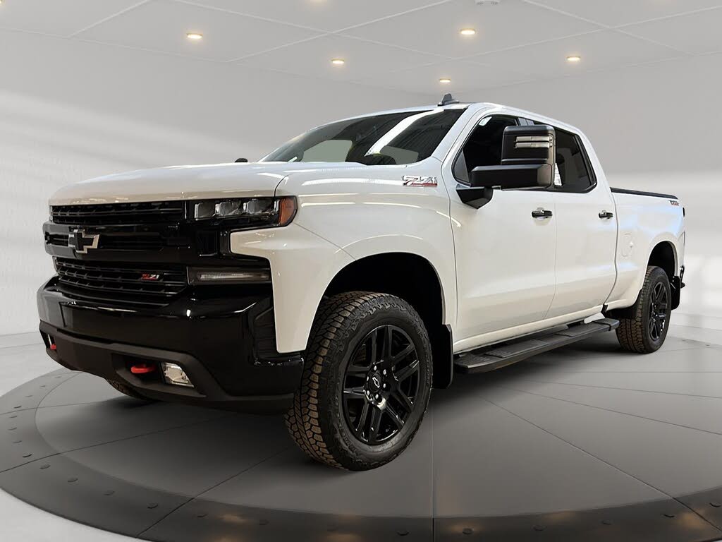 2022 Chevrolet Silverado 1500 LT Trail Boss Crew Cab 4WD