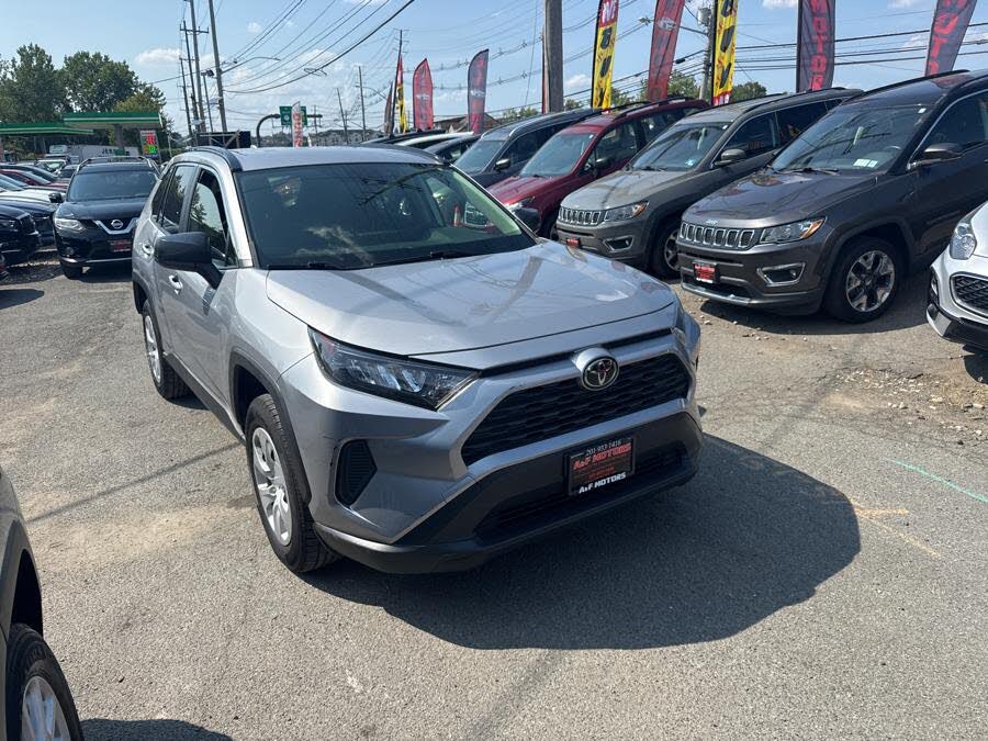 2021 Toyota RAV4 LE AWD