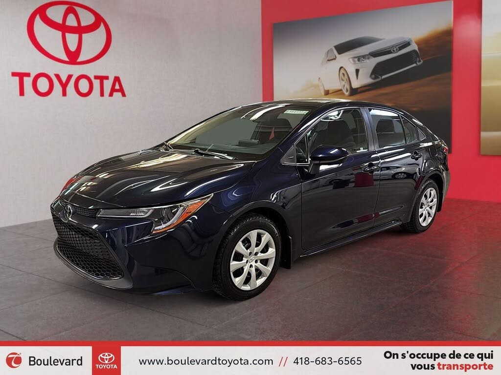 2022 Toyota Corolla LE FWD