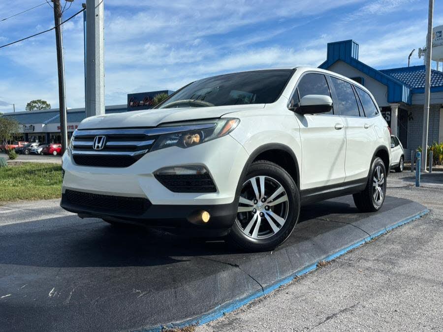 2017 Honda Pilot EX