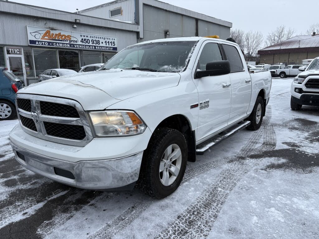2016 RAM 1500 SLT Crew Cab 4WD