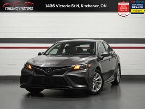 Toyota Camry SE FWD